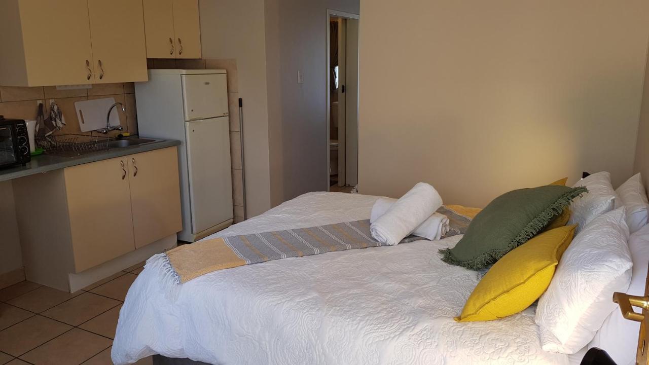 Accommodation@Park1285 Pretoria-Noord Exteriör bild