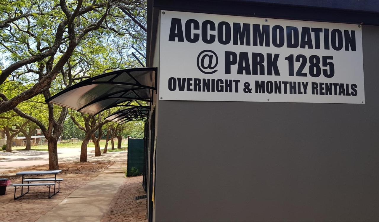 Accommodation@Park1285 Pretoria-Noord Exteriör bild