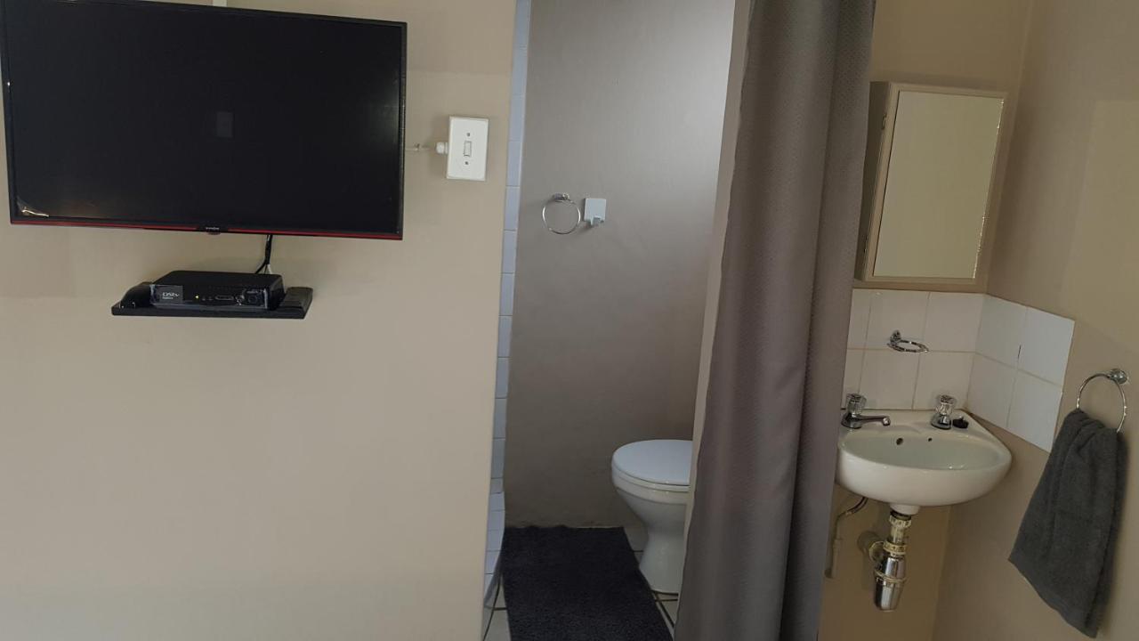 Accommodation@Park1285 Pretoria-Noord Exteriör bild