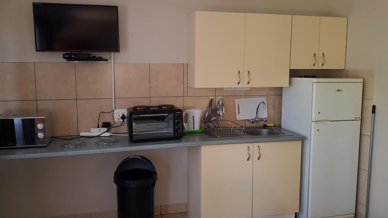 Accommodation@Park1285 Pretoria-Noord Exteriör bild