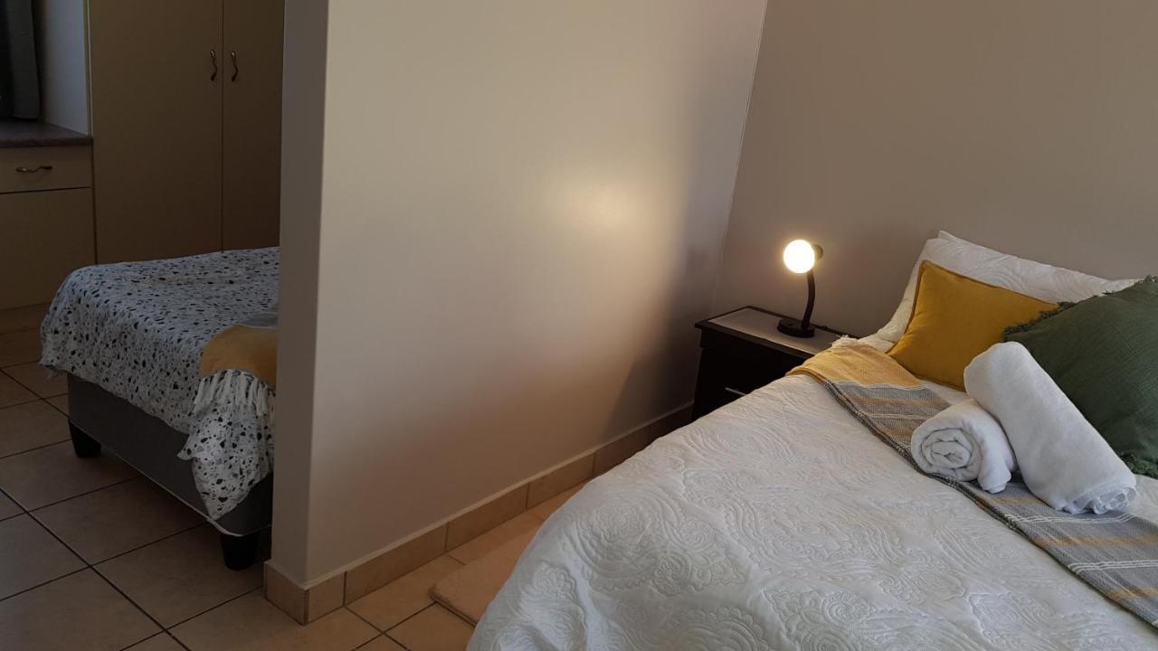 Accommodation@Park1285 Pretoria-Noord Exteriör bild