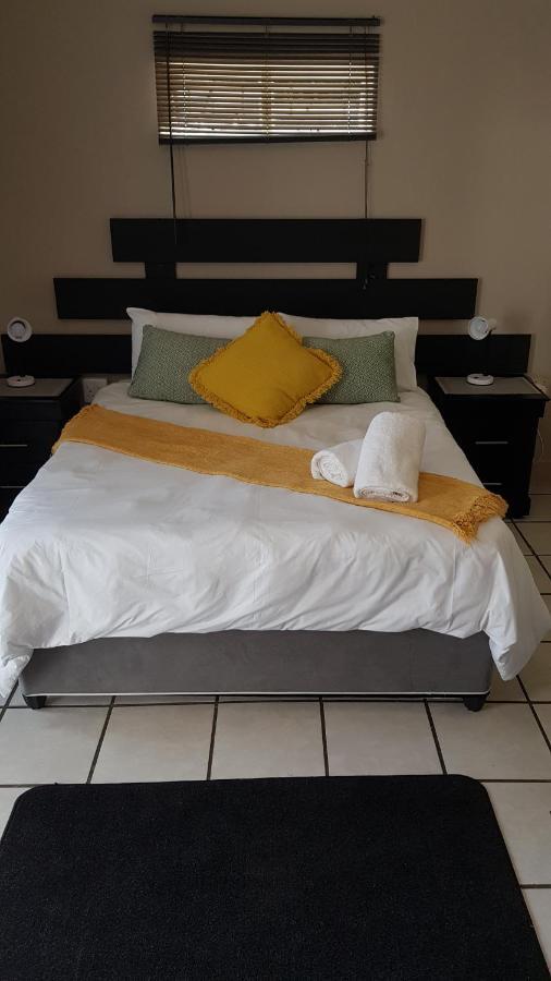 Accommodation@Park1285 Pretoria-Noord Exteriör bild